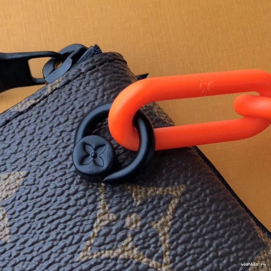 WIS POUCH VUITTON KEY LOUIS 0121